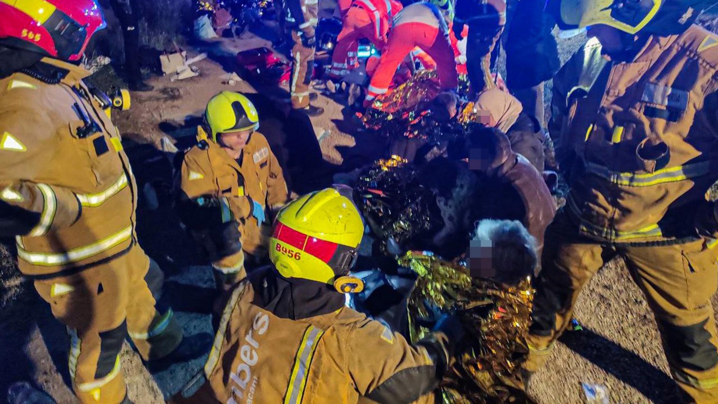 El accidente del autobús Barcelona-Murcia se salda con 2 heridos graves y 3 de distinta consideración