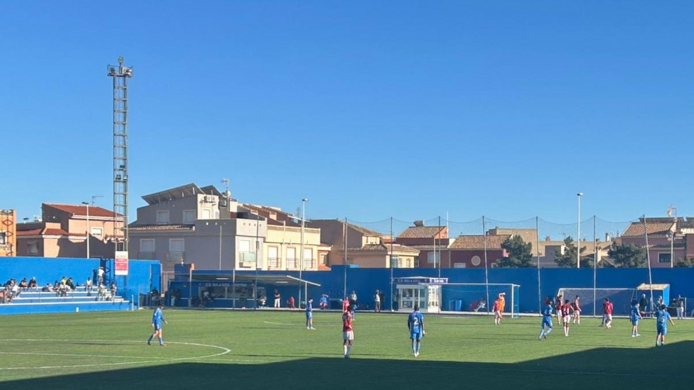 El Bala Azul noquea al Imperial (2-0)