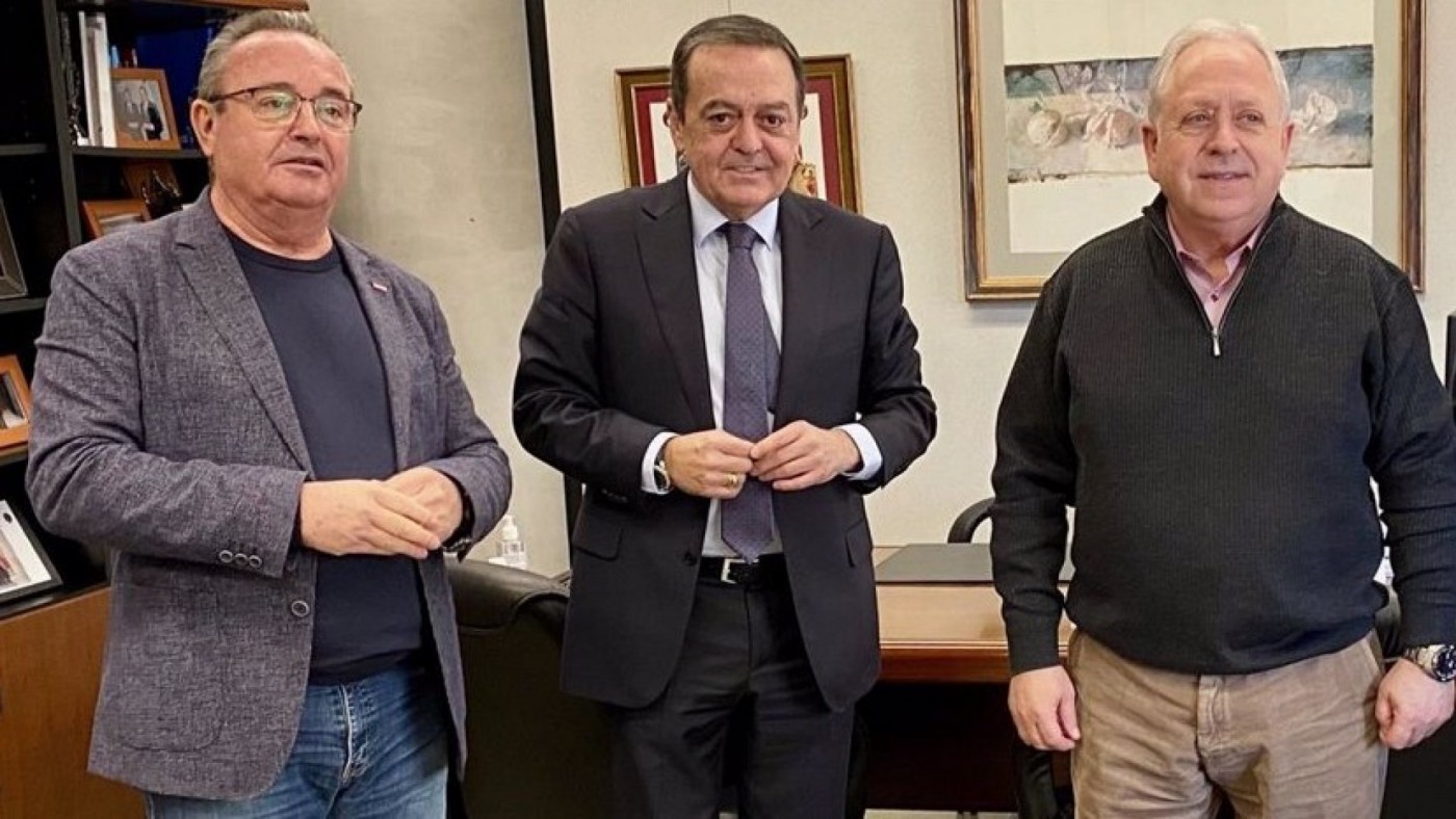 Patronal y sindicatos discrepan en la Región de los efectos del pacto entre PSOE y Junts