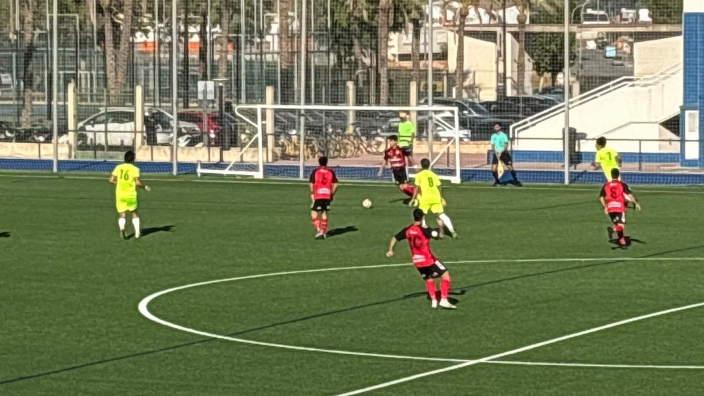 El Alcantarilla ya suma de tres