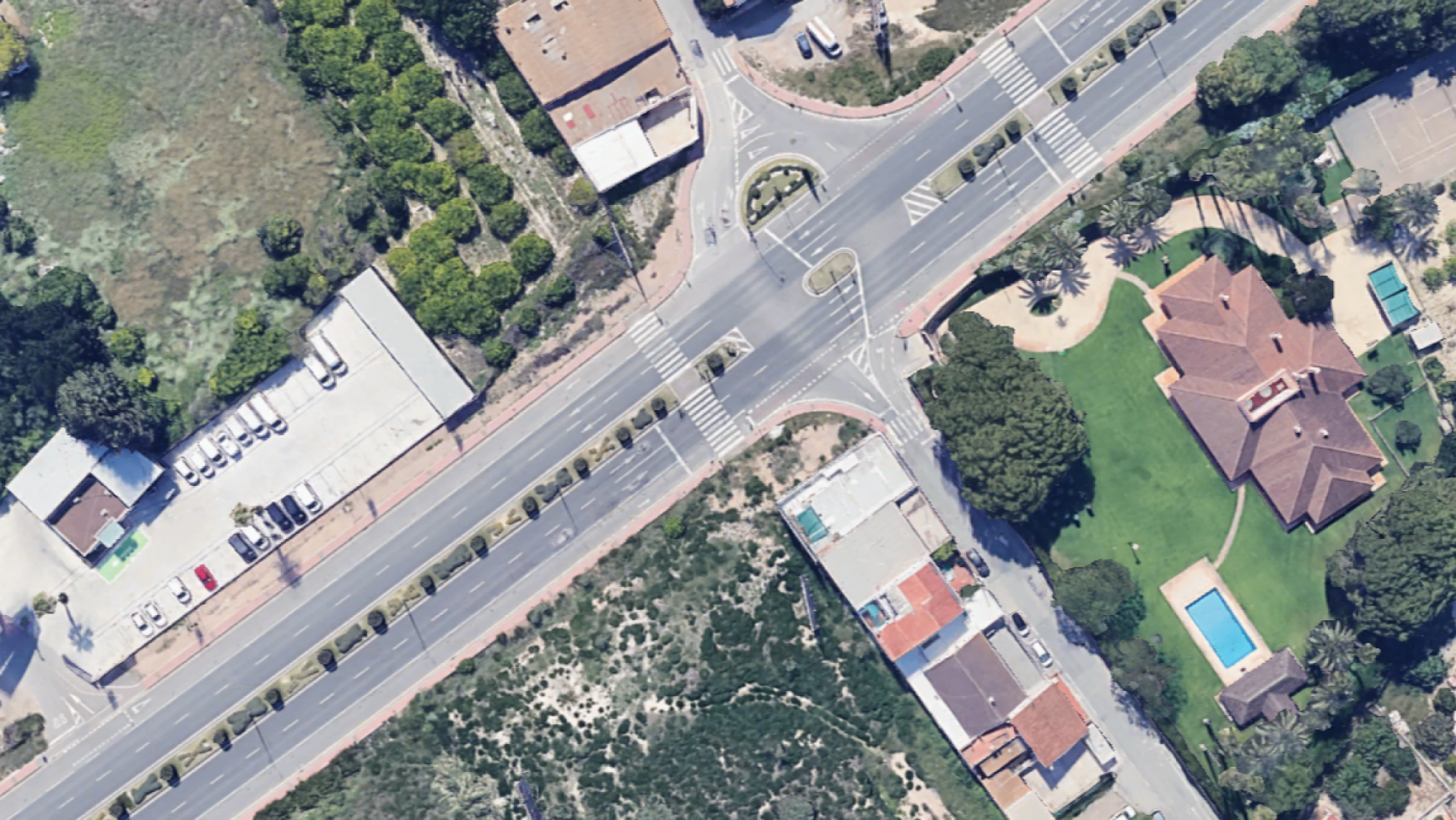 Siete heridos, entre ellos una embarazada, en un accidente de tráfico en Murcia