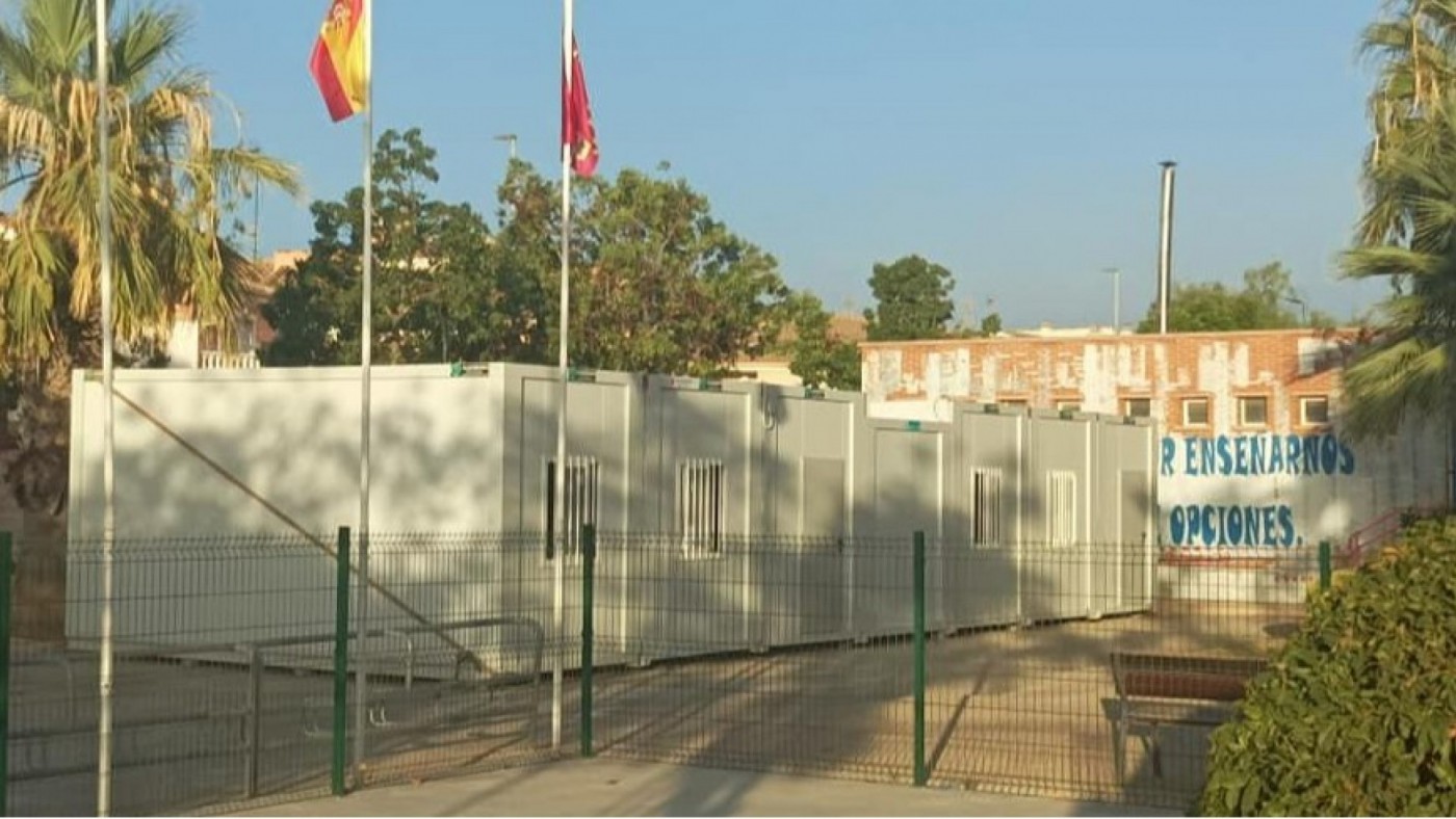 ANPE denuncia la falta de espacio de los centros escolares de Los Alcázares
