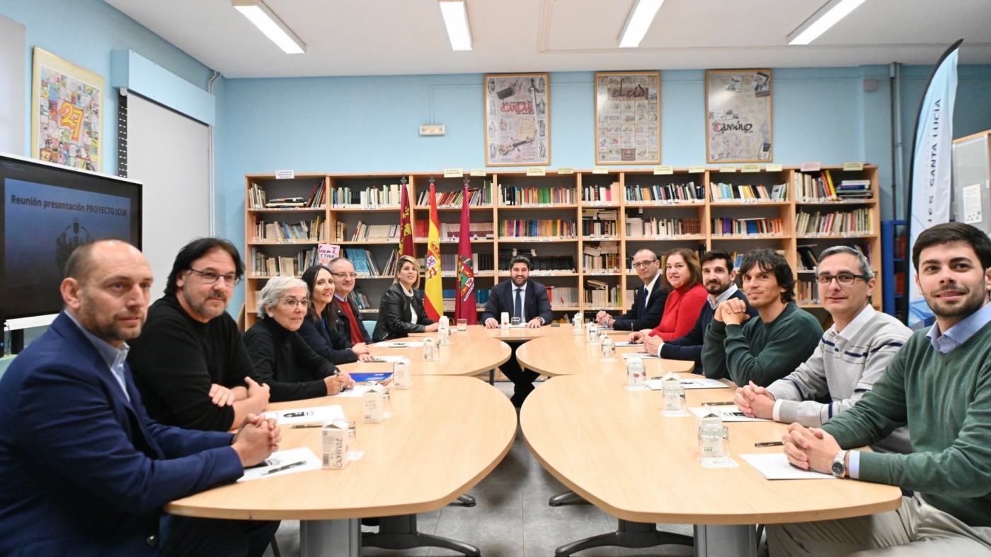Cartagena contará con un programa contra el abandono escolar en alumnos vulnerables