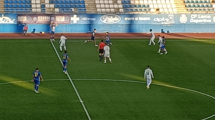 El Lorca Deportiva supera al UCAM Murcia (2-0)