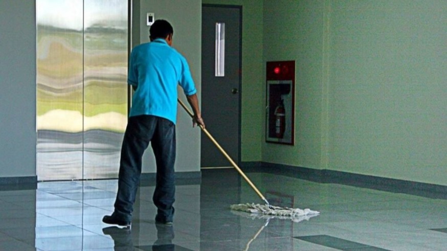 9.500 trabajadores de la limpieza en la Región de Murcia mejorarán sus condiciones de trabajo