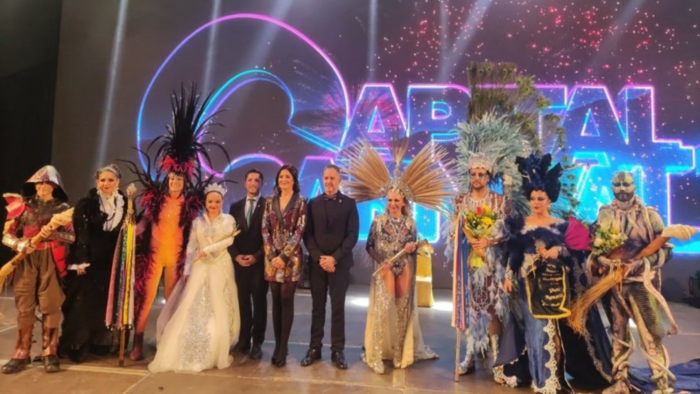Cambio de poderes de los personajes del carnaval de Águilas