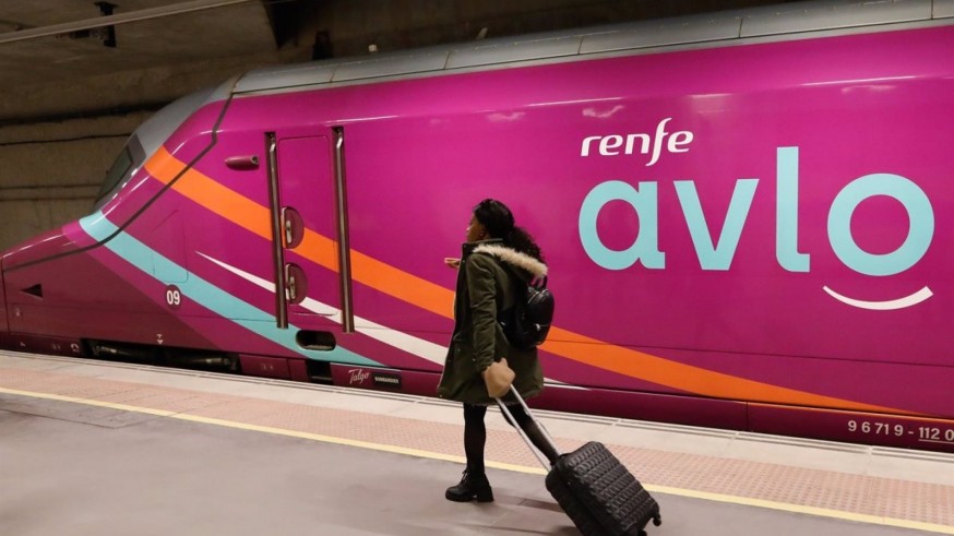 Campaña de Renfe con billetes a 7 euros para los trenes entre Murcia y Madrid