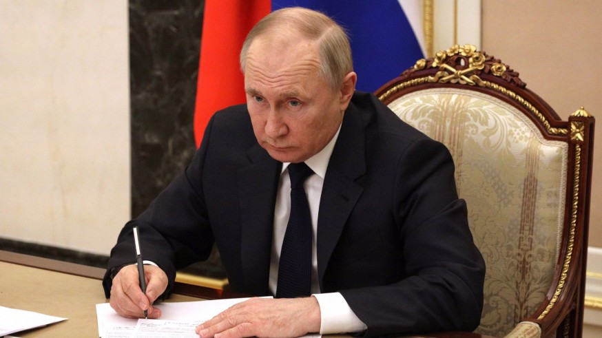 Putin amenaza con cortar el envío de gas a los países que no lo paguen en rublos desde este viernes