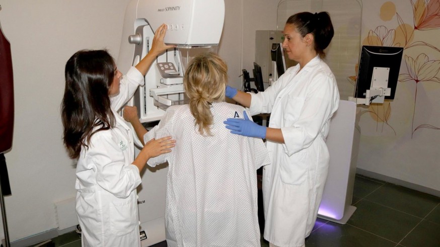 Caen los cribados de cáncer de mama en Jumilla