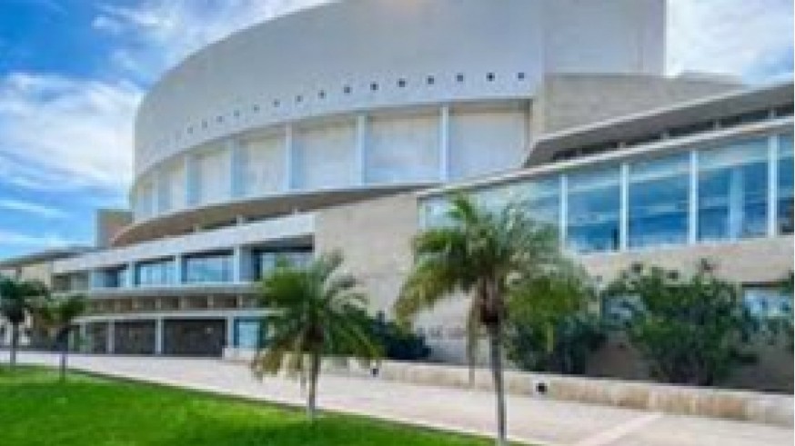 A bombo y platillo. "Un viaje inolvidable": La Banda Escuela de Beniaján clausura el curso en el Auditorio Víctor Villegas