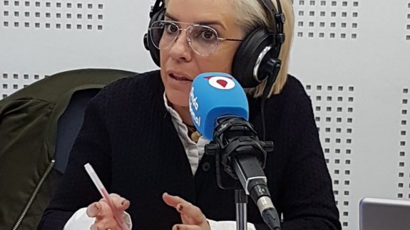 Adela Martínez-Cachá en Onda Regional