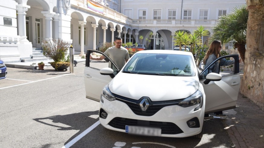 Hasta mil euros al año por compartir coche en la Politécnica de Cartagena