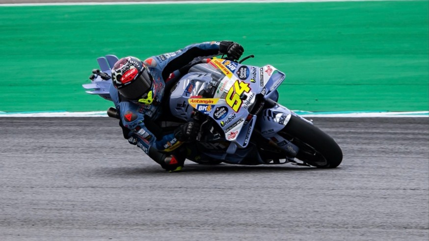 Aldeguer, novato del año, se queda sin podio en Malasia por sanción. Acosta, tercero