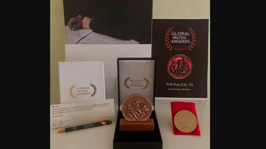 A bombo y platillo. Medalla de bronce en los Global Music Awards