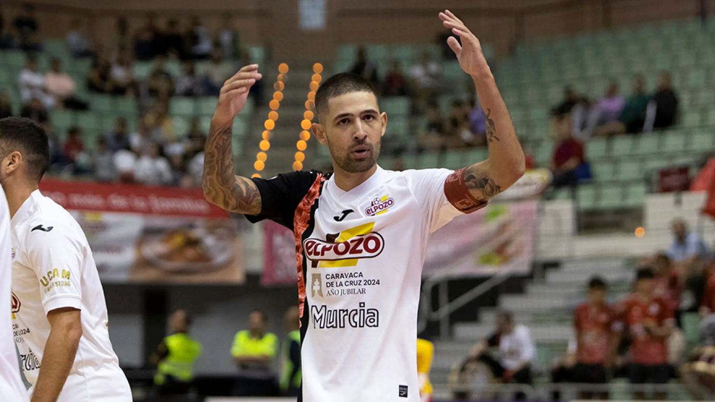 Felipe Valerio: "Debemos ser humildes y hacer nuestra historia en ElPozo"