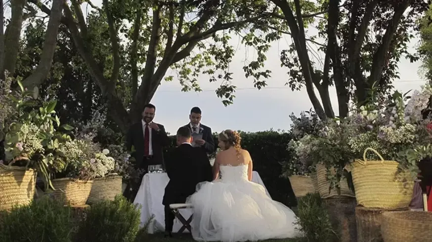 Derecho y sociedad en el siglo XXI. Régimenes matrimonilaes en EEUU, la brecha entre el Este y el Oeste