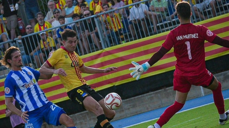 El Águilas se queda sin gol y cae frente al Sant Andreu (2-0)