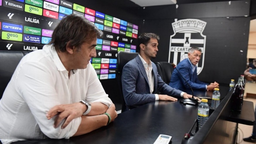 El Cartagena vuelve a tener los derechos federativos bloqueados