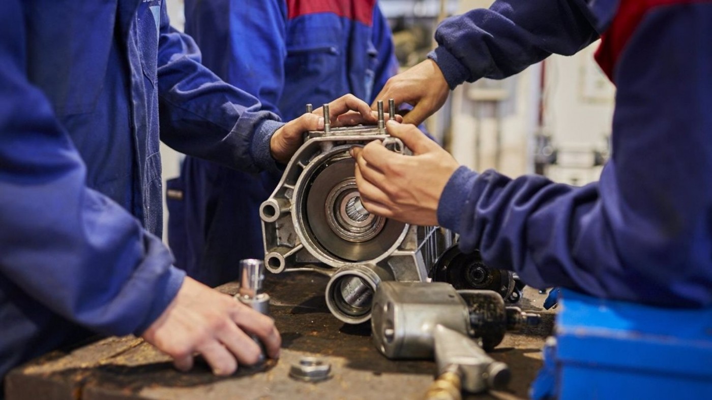 La Universidad se plantea importar el modelo de FP dual