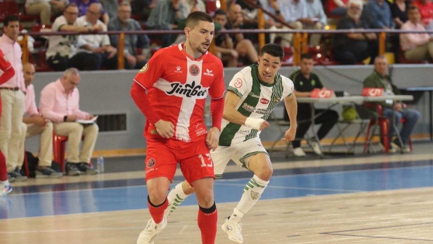El Jimbee se impone al Córdoba (1-3)