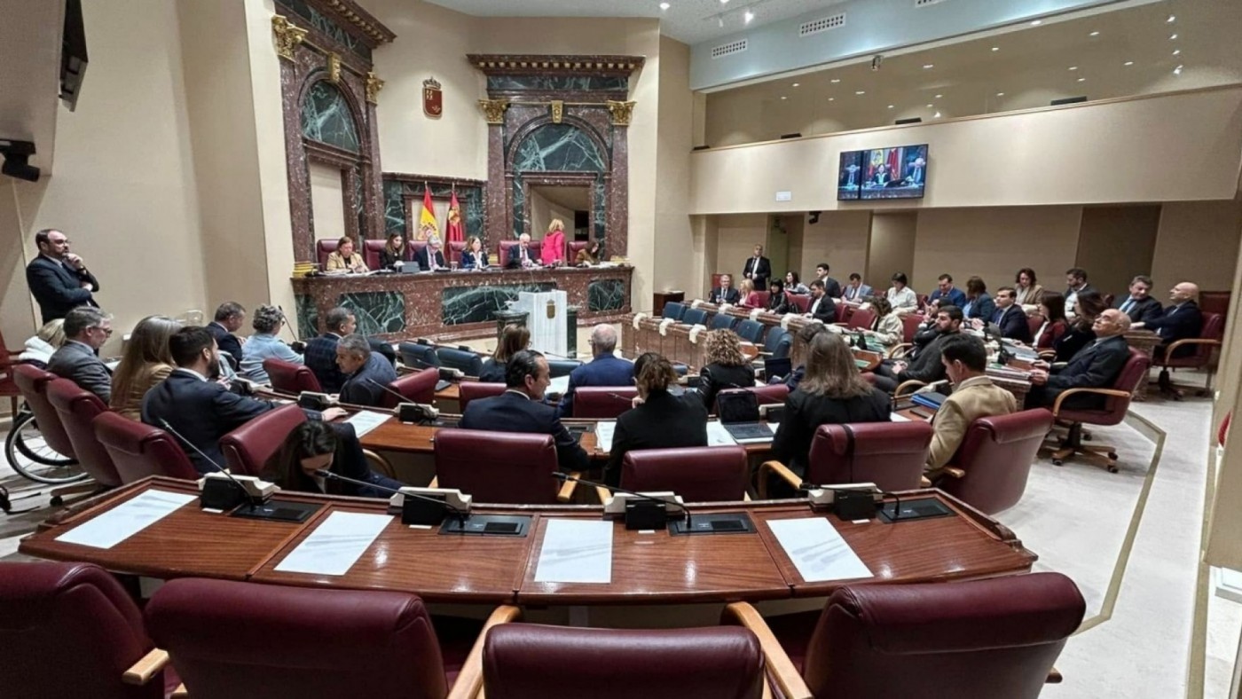 Vox prepara un informe sobre la supresión de subvenciones a sindicatos y empresarios en Murcia