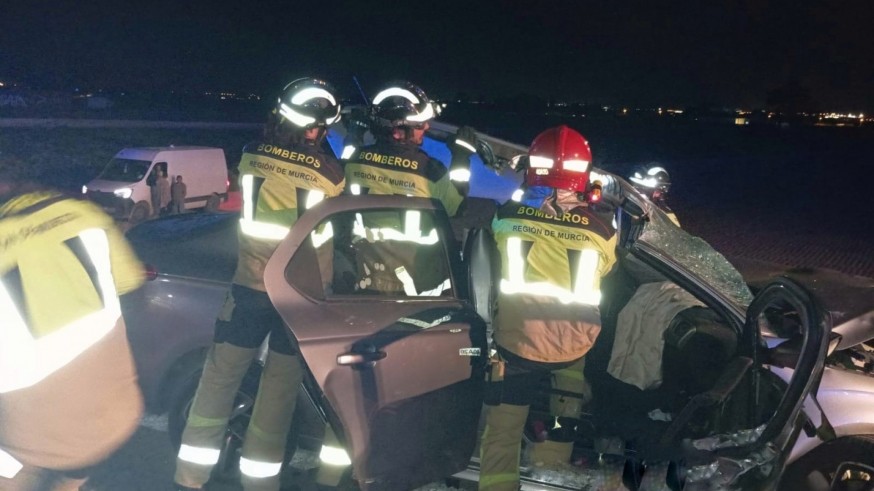 Un vehículo en sentido contrario mata a un hombre en Lorca 