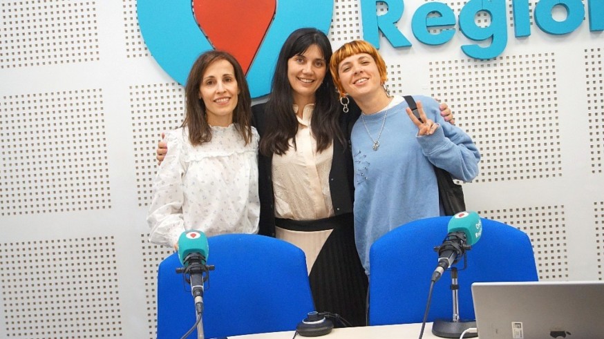 Con Ana Salar, María José Centenero y Maritrini Mantequilla, de Las Culpass, hablamos en Café para dos de moda, diseño, costura y mucho más.