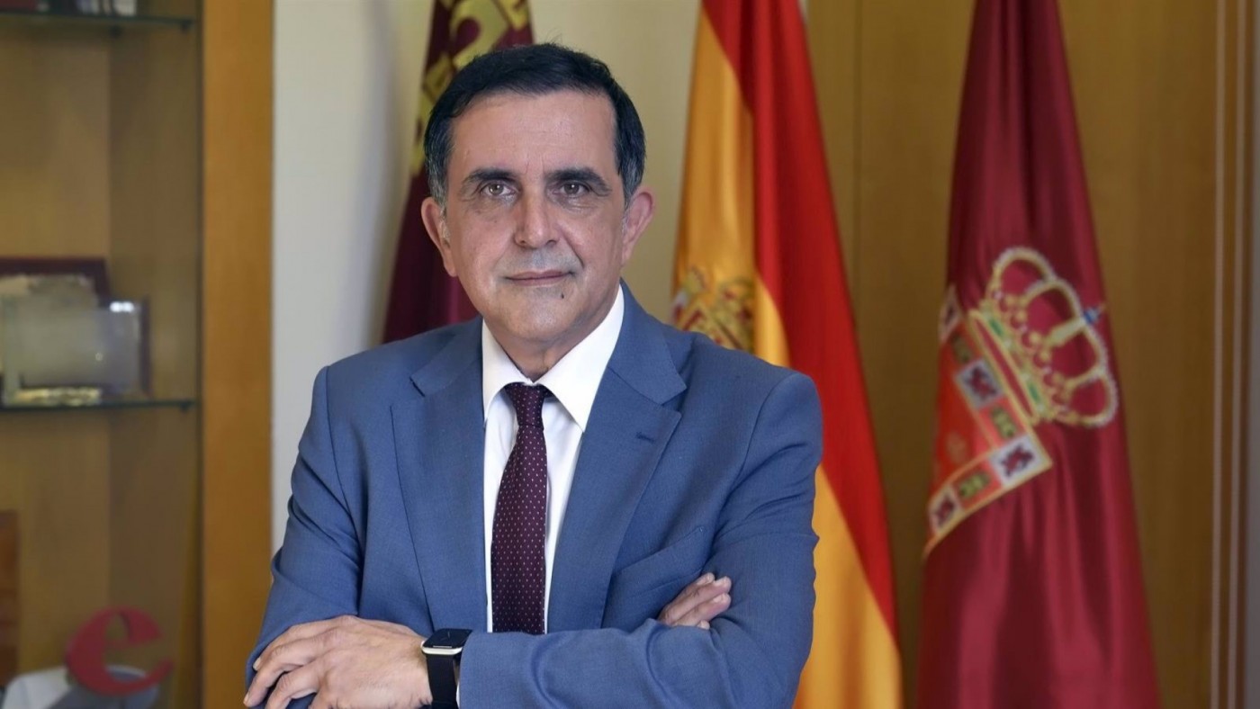 El ex alcalde José Antonio Serrano deja su acta de concejal y la política