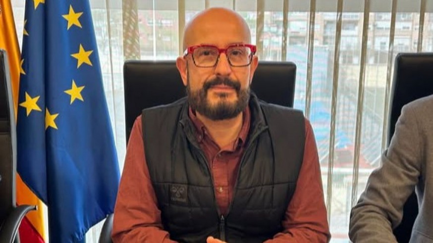 Más de la mitad de menores tutelados en Murcia viven en familias de acogida