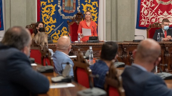 Castejón: "Dejo el cargo en manos de una gran mujer que será una gran alcaldesa" 