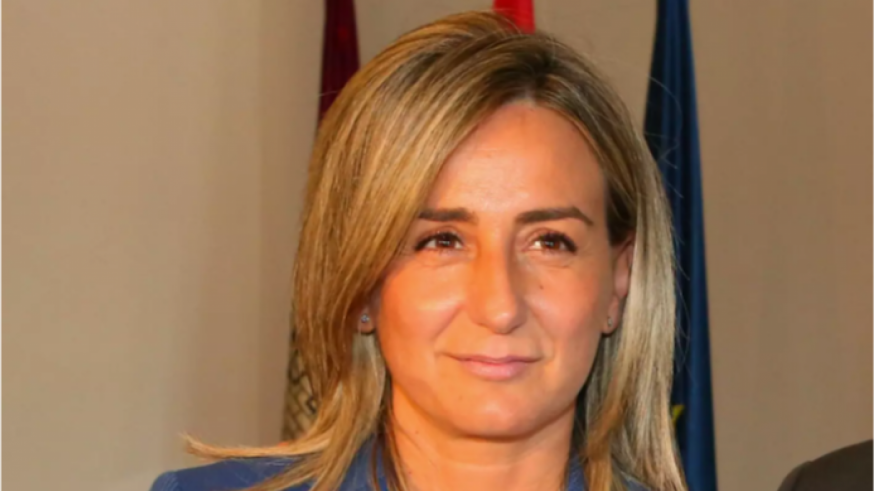 El Ayuntamiento de Murcia declara persona 'non grata' a la alcaldesa de Toledo 