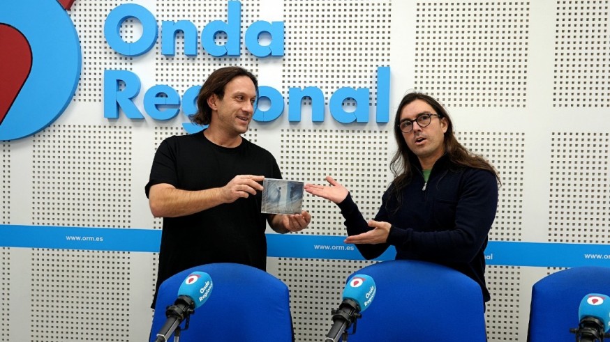 Victorias musicales. Esta tarde conocemos al grupo murciano de metal gótico Rainover con dos de sus miembros: Arturo Hernández y Rubén Asunción