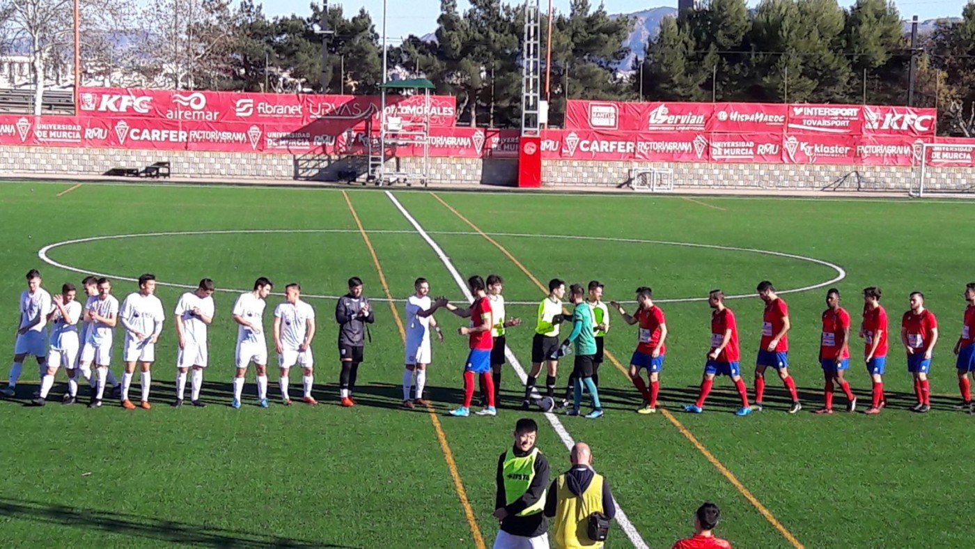 El Estudiantes vence 2-1 a La Minera