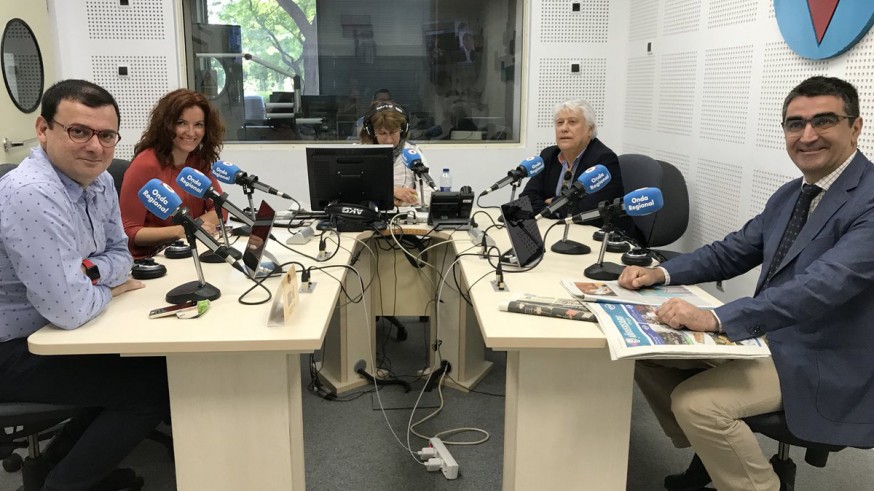 Tertulia con diputados en Onda Regional