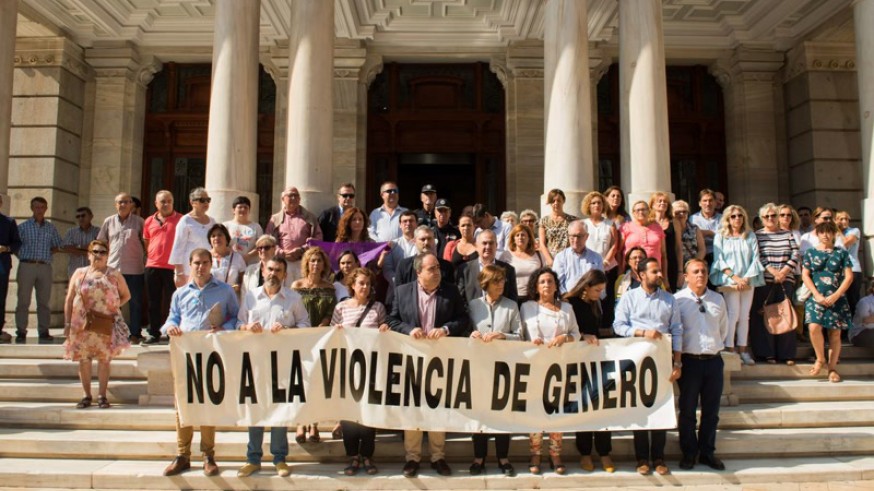 Concentración en el Ayuntamiento de Cartagena