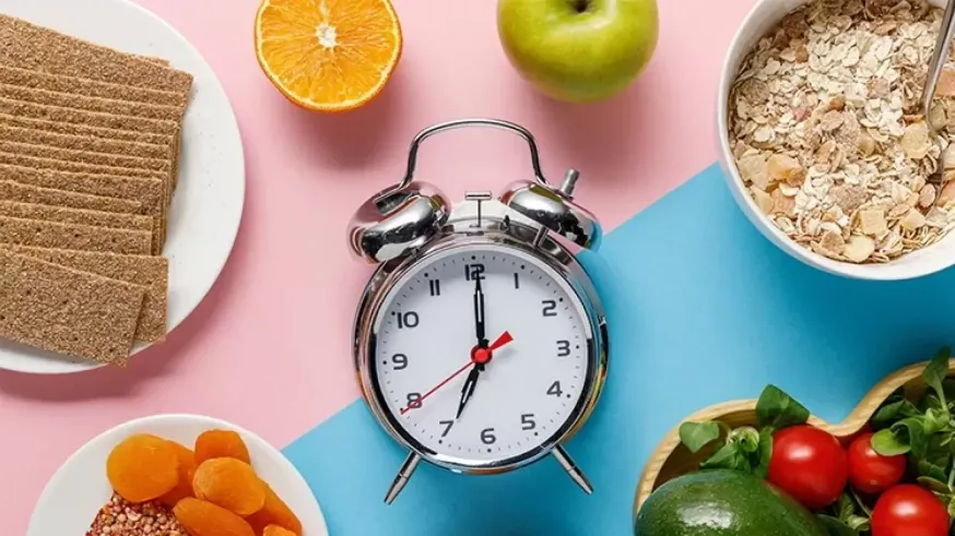 'Con sumo gusto': ¿Cómo afecta el cambio de horario a nuestros hábitos alimentarios?