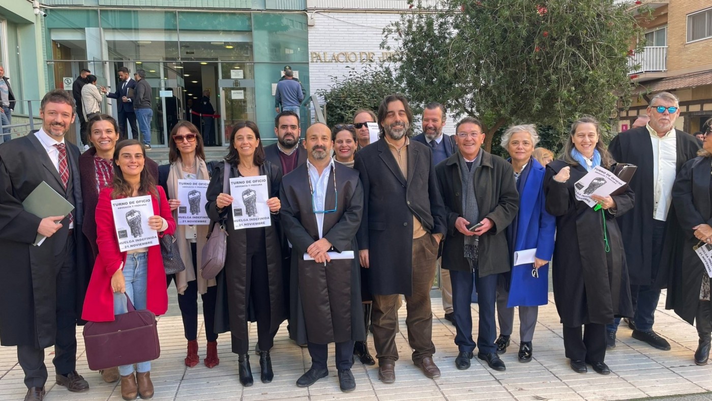 7 de cada 10 abogados del turno de oficio está de huelga indefinida según el sindicato 'Venia'