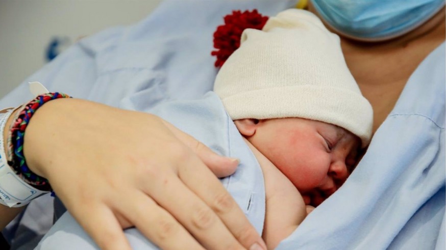 La natalidad continúa descendiendo en la Región: bajó casi un 5% hasta agosto