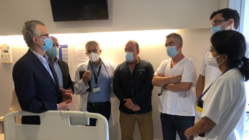 Salud mejora las unidades de tratamiento respiratorio en el hospital del Mar Menor