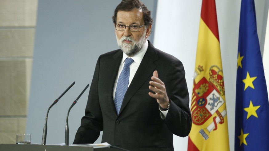 Rajoy anuncia el cese del Gobierno catalán, la disolución del Parlament y elecciones el 21 de diciembre