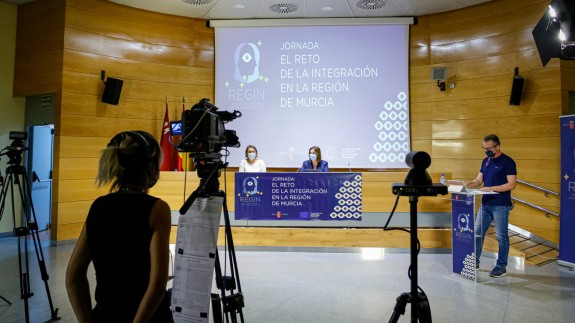La Región de Murcia aborda la integración de personas migrantes y refugiadas en una nueva jornada del proyecto europeo 'Regin'
