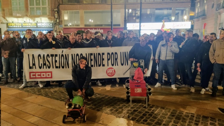 Protesta de los empleados públicos de Cartagena durante la Llamada