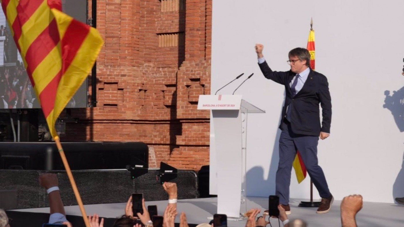 Puigdemont prevé asistir este jueves a la investidura de Illa y a un acto previo de bienvenida