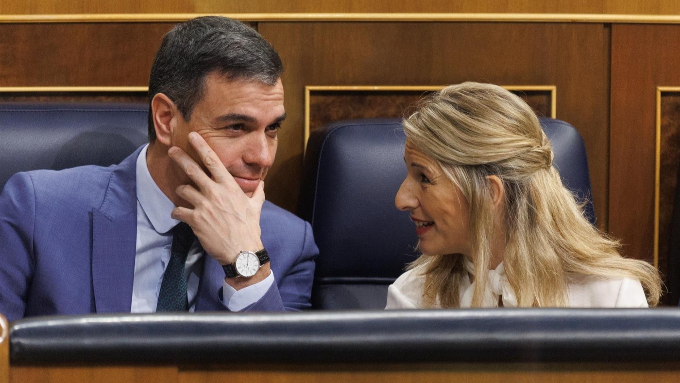 El CIS sitúa ya a Sumar como el tercer partido más votado a costa del PSOE y de Podemos