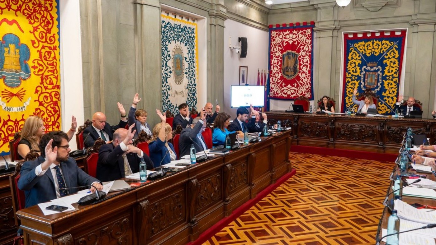 El pleno del Ayuntamiento de Cartagena defiende el Trasvase por unanimidad