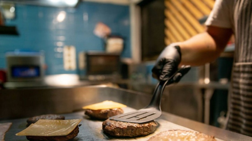 "Se han recibido denuncias por incumplimientos de temperatura en cocinas de locales de comida rápida"