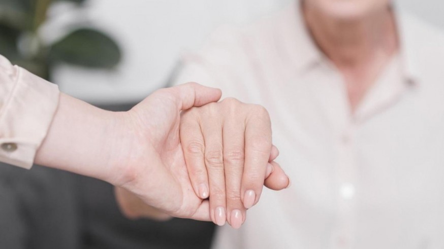 'Vínculos navideños' para luchar contra la soledad 'Conectando generaciones'