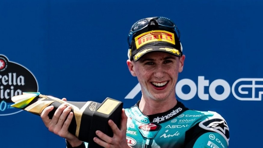 Quiles gana en Brasil y se coloca líder de Moto3