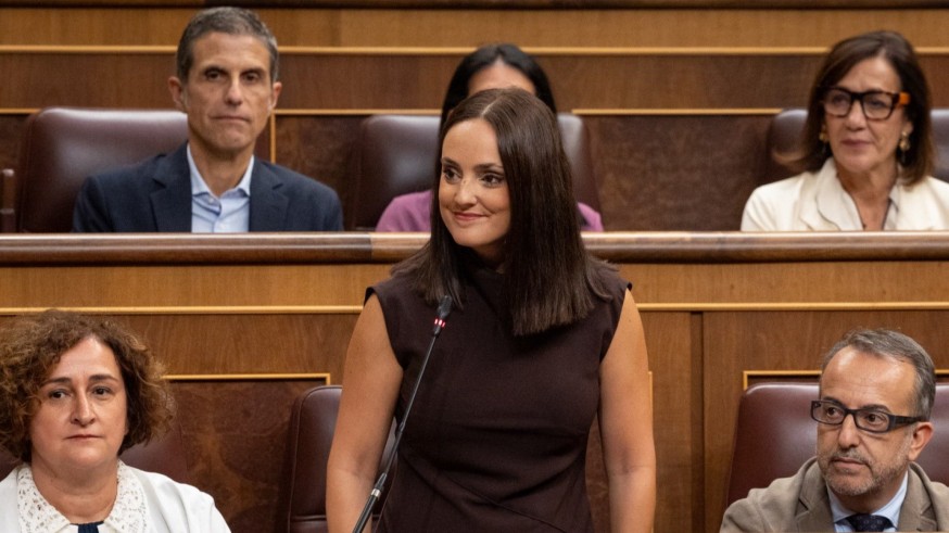 Irene Jódar toma posesión como diputada en el Congreso sustituyendo a Francisco Lucas