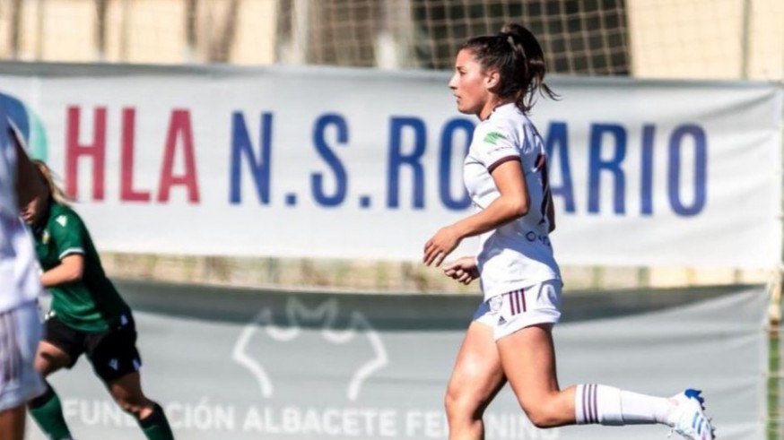 La centrocampista Lucía Martínez, quinto fichaje del Alhama ElPozo